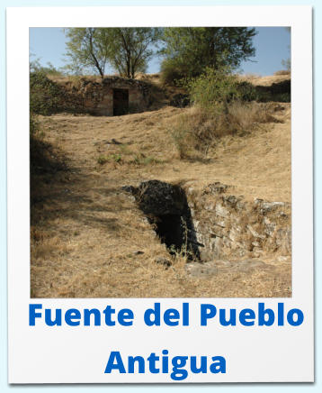 Fuente del Pueblo Antigua